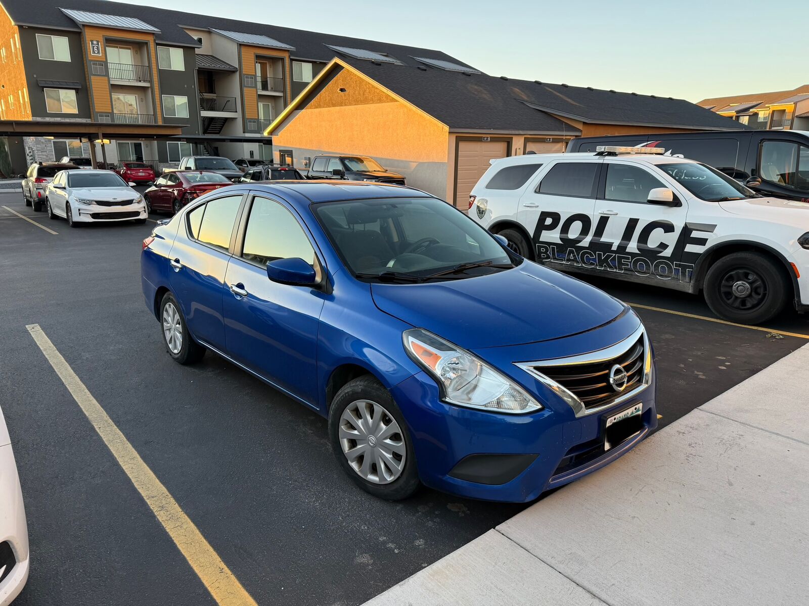 2016 NISSAN VERSA