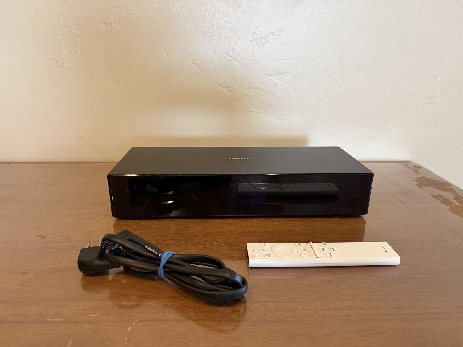 One Connect box For samsung frame tv