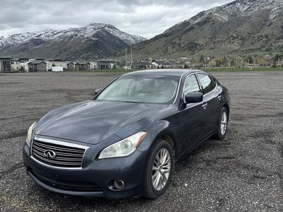 2011 INFINITI M37 x