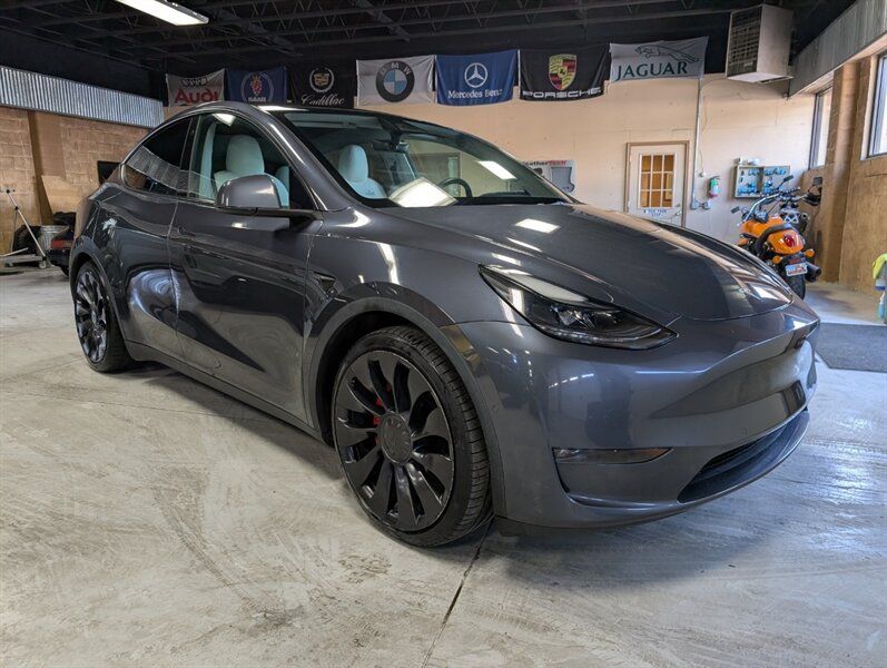 2022 Tesla Model Y Performance