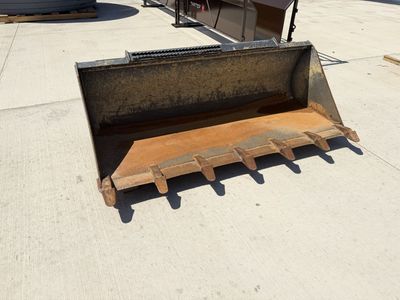 72” John Deere Tooth Bucket