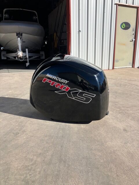 Mercury Outboard 150 Top Cowling