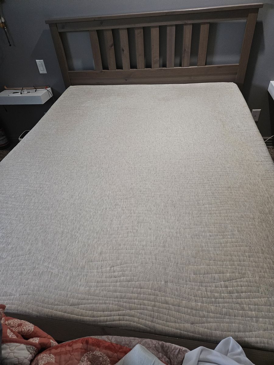 OBO Queen P5 Sleep Number bed with adjustable base