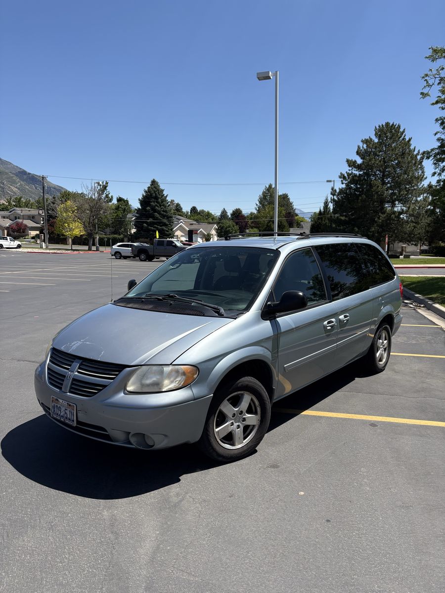 2005 Dodge Grand Caravan Special Edition