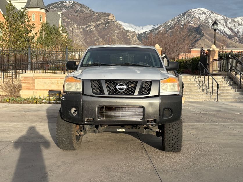 2008 NISSAN TITAN LE