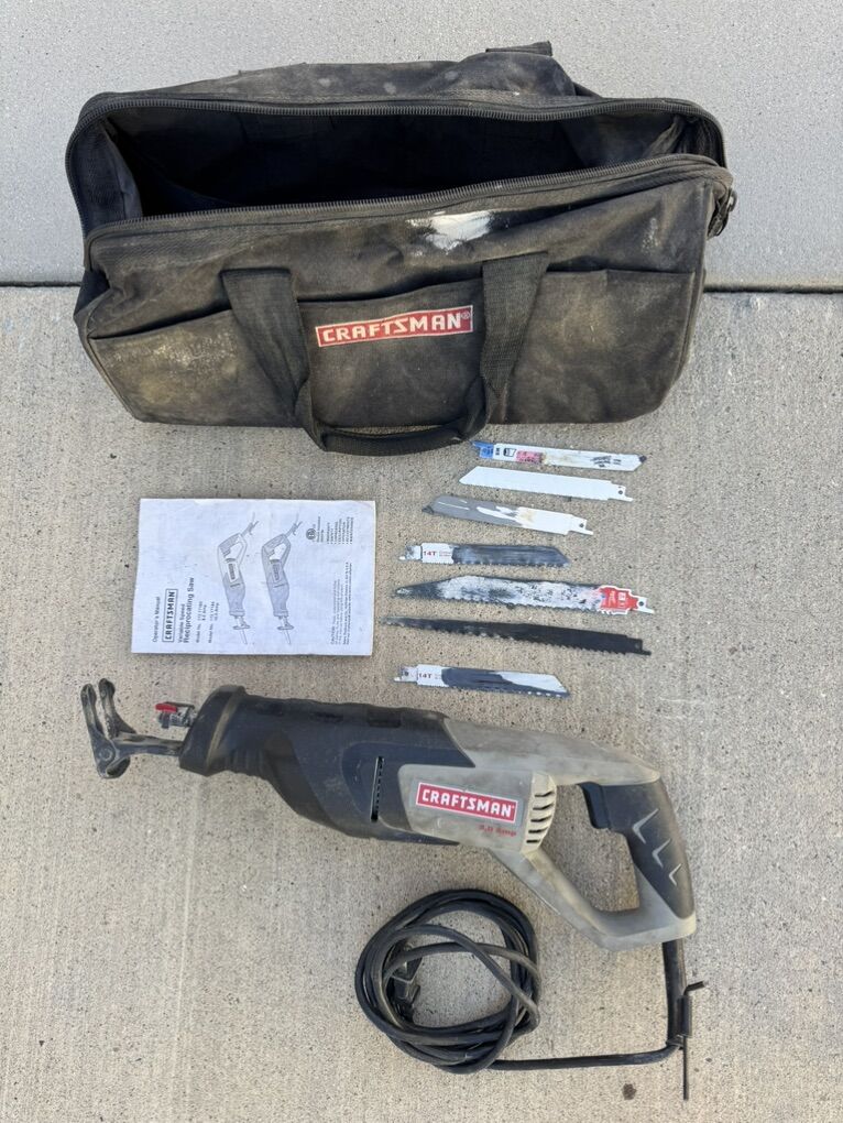 Craftsman Corded 8 Amp Reciprocating Saw