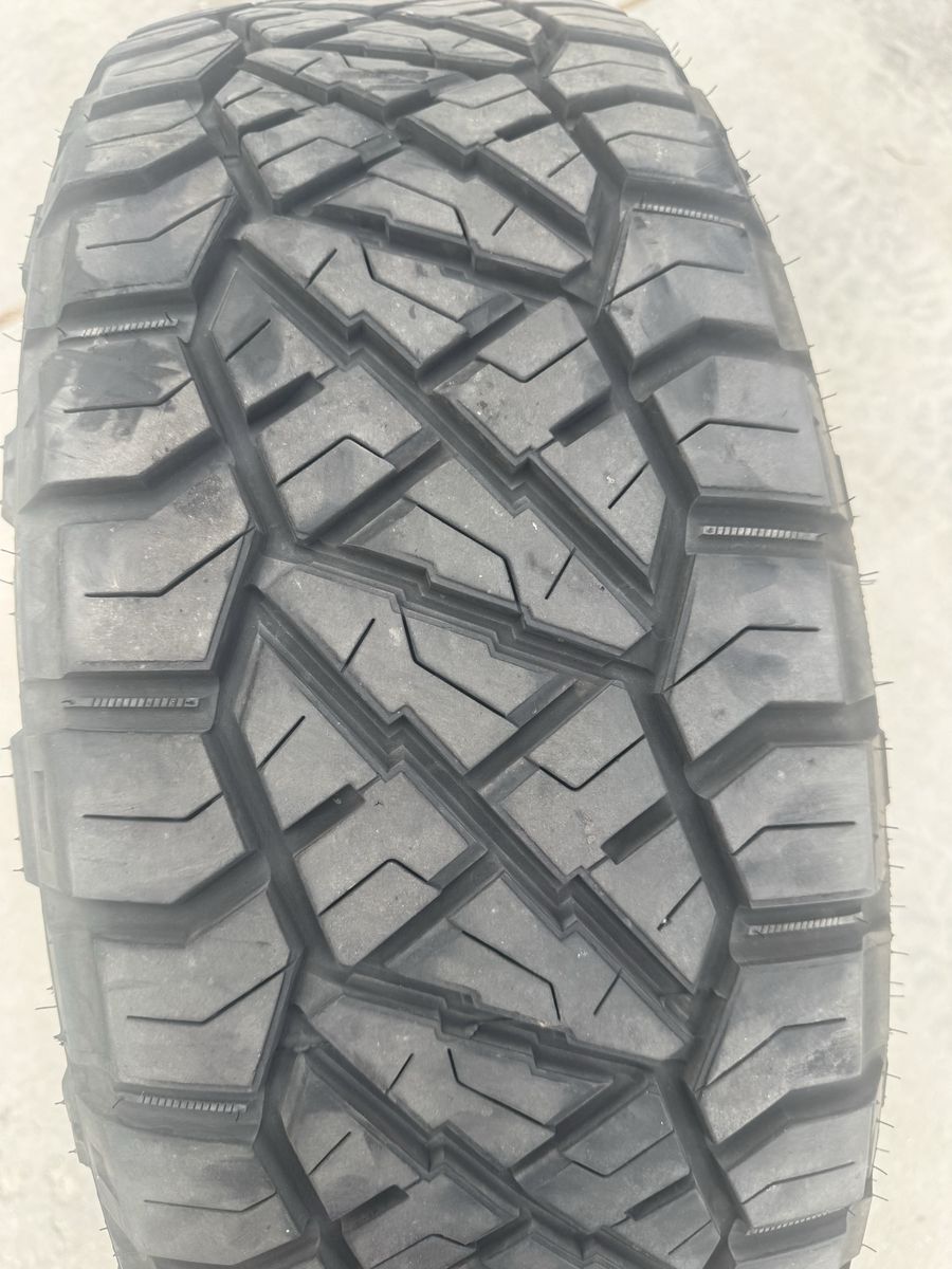 Nitto Ridge Grapplers. 275/60 R20