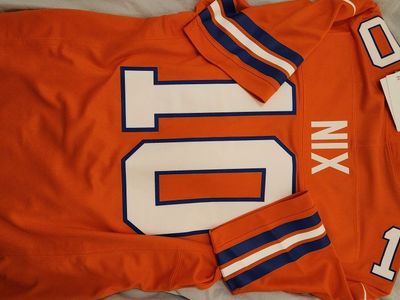 Denver Broncos Nix #10 Nike Dri-Fit NFL Football Jersey - Men's Size Medium