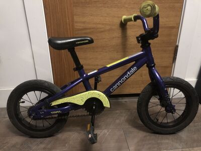 2'6" to 3'3" Cannondale Trail 12 inch Kids Bike No Training Wheels