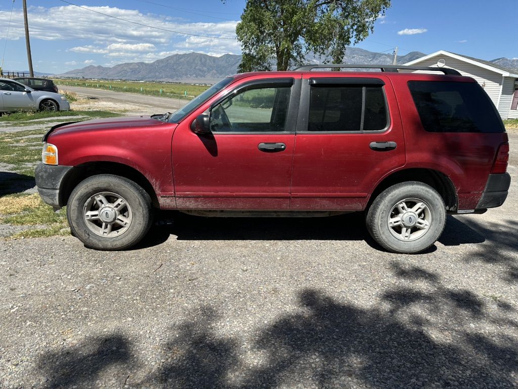 2003 Ford Explorer