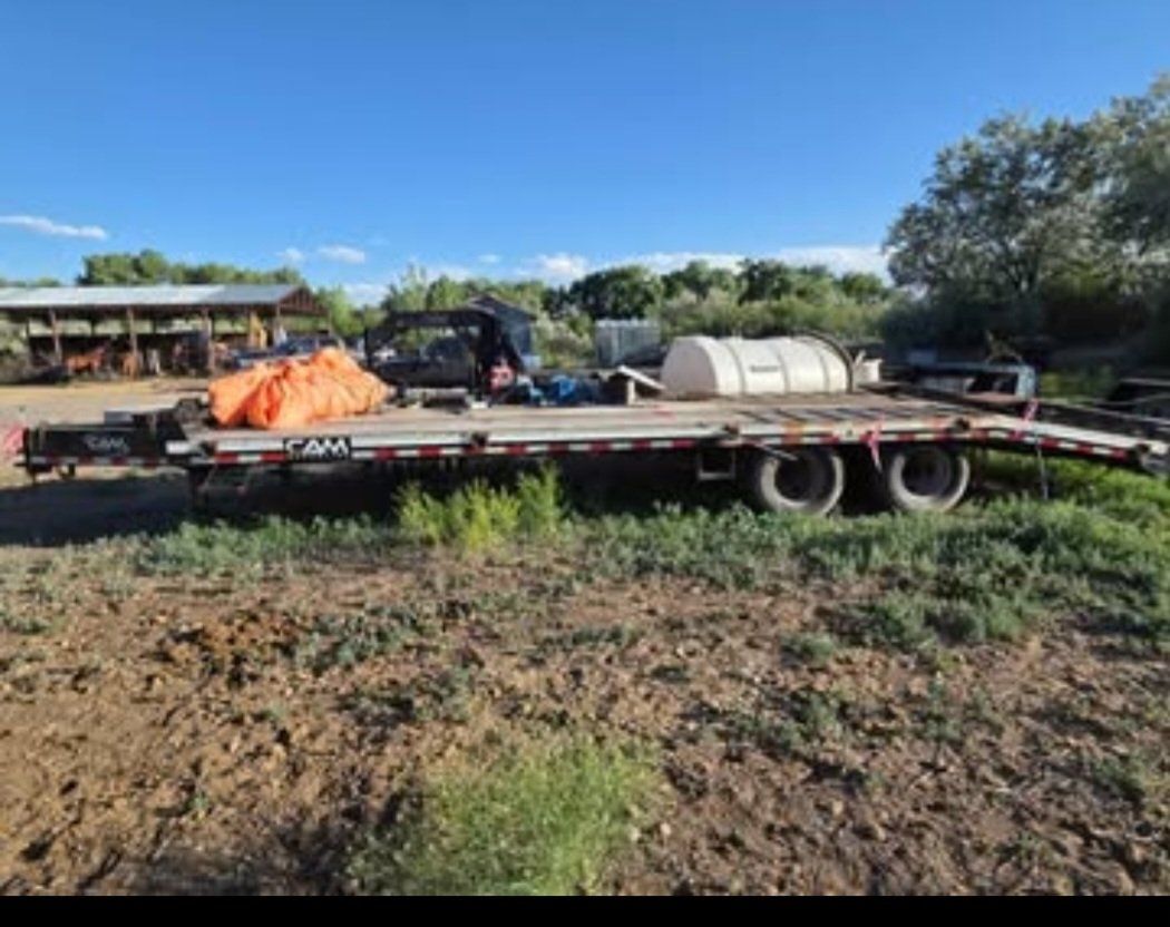 2021 CAM Superliner trailer