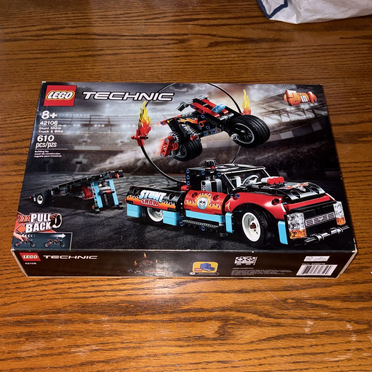 LEGO Technic 42106 Stunt Show Truck and Bike