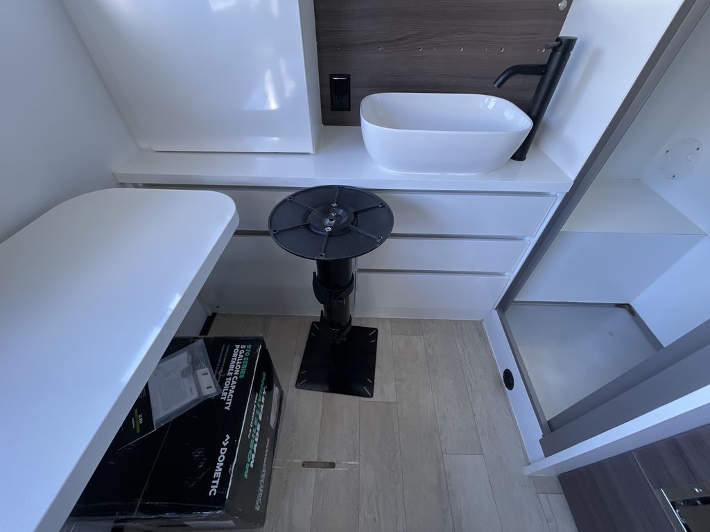 Main image 31