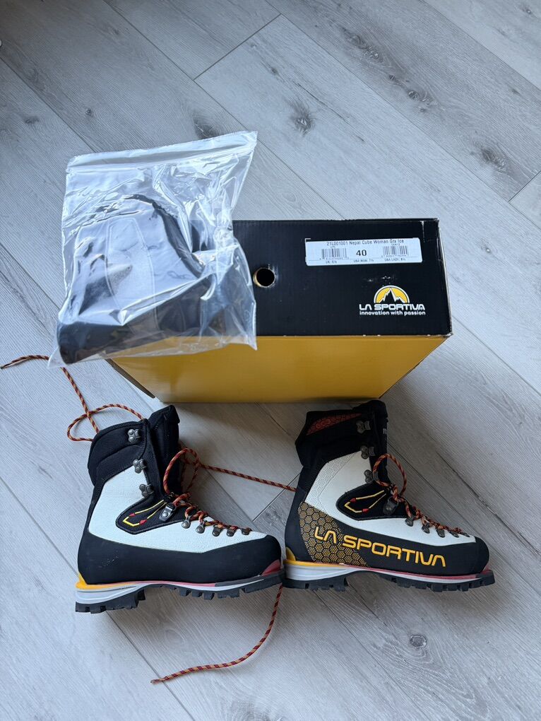 La Sportiva Size 40 Nepal Cube Woman GTX Ice 40