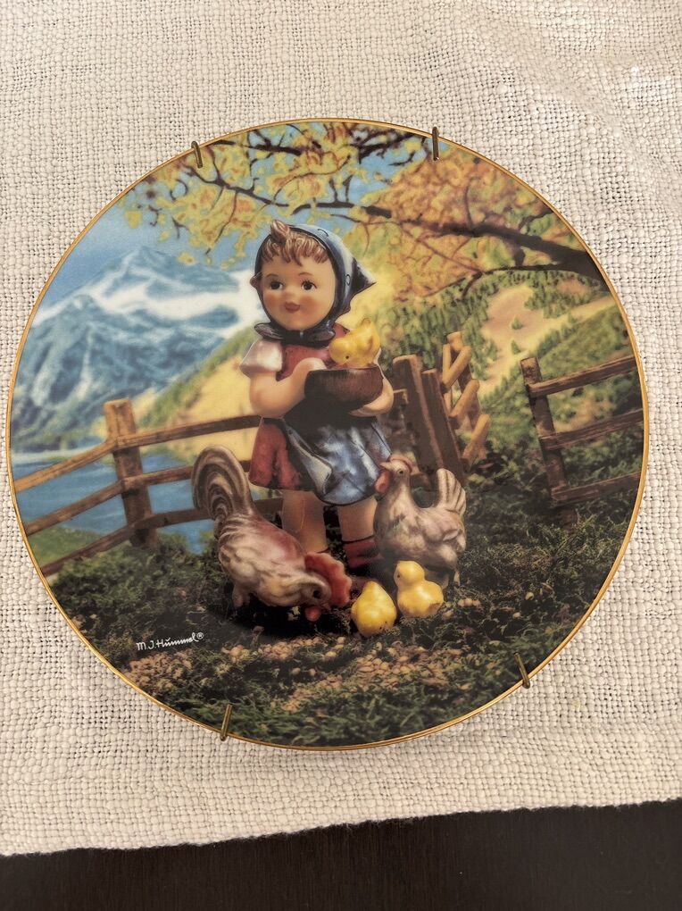 Vintage Hummel plate
