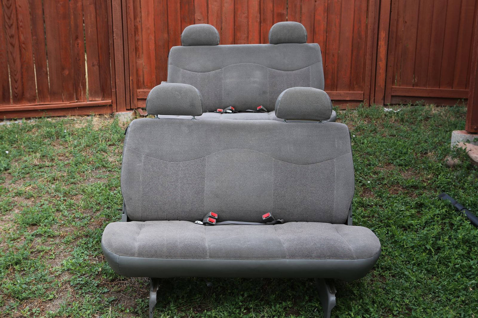 2003 chevy astro van two back seats for sale $700 obo - compatible with 1996–2005 astro and safari vans