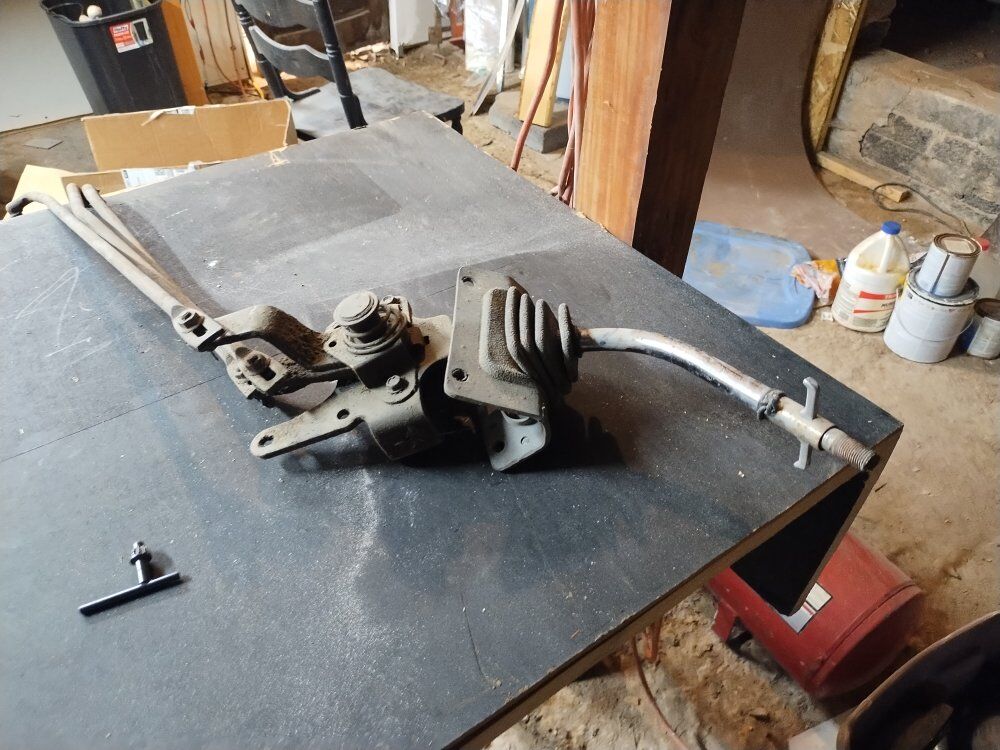 1966 FORD MUSTANG 4spd SHIFTER