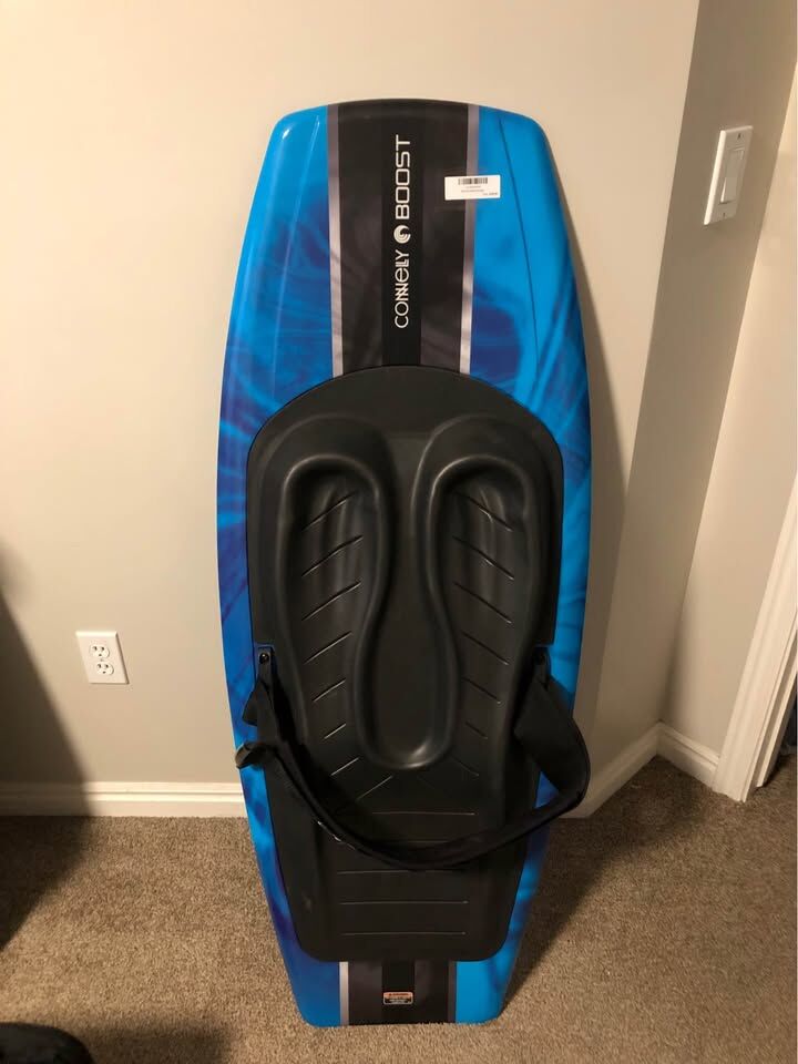 BRAND NEW CONNELLY BOOST KNEEBOARD