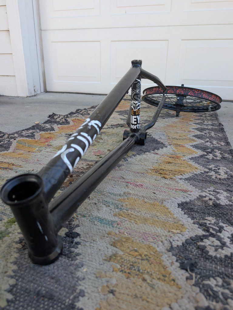 CULT BMX frame