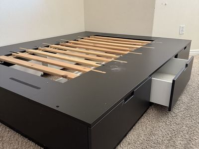 Queen Bed Platform