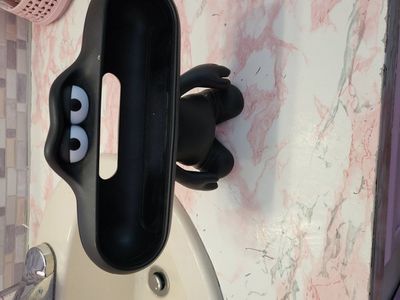 2012 Black Beats Pill Holder