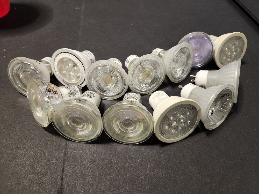 13 mr16 light bulbs