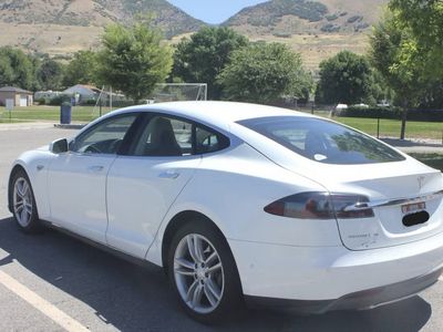 2014 TESLA MODEL S 60 kWh Battery