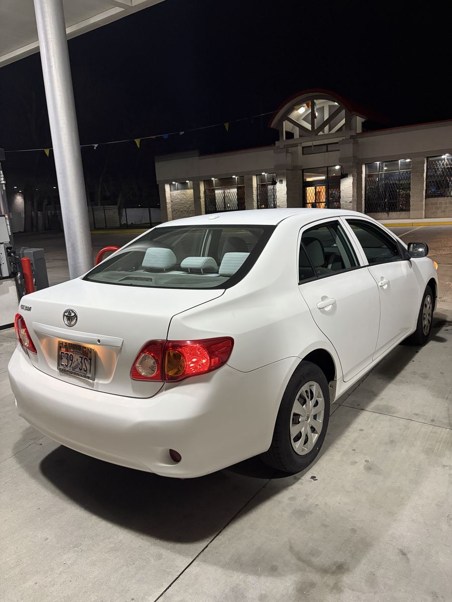 2010 TOYOTA COROLLA