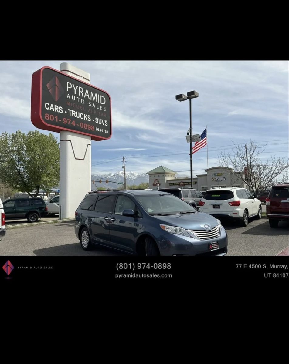 2015 Toyota Sienna XLE