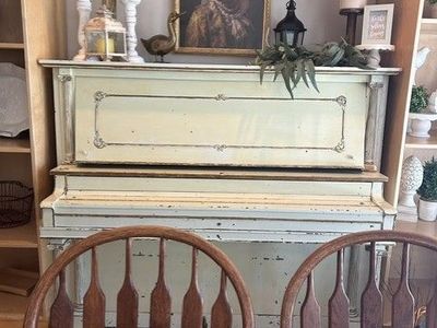 Piano, Antique