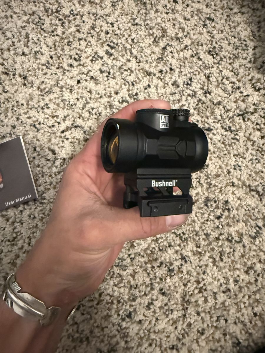 Bushnell AR Optics TRS-25 Red Dot Sight - Compact, Durable, Clear Reticle for AR Platforms