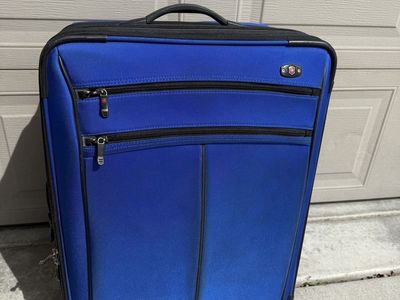 Medium-size rolling suitcase