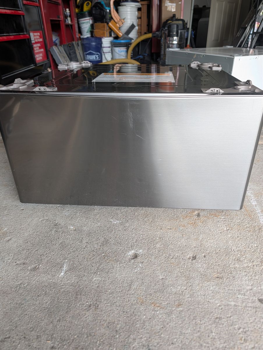 Pedestal Drawer for Washer or Dryer Stainless Steel Finish LG 27"