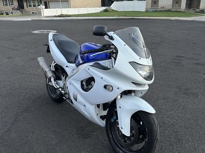 2005 Yamaha YZF600r