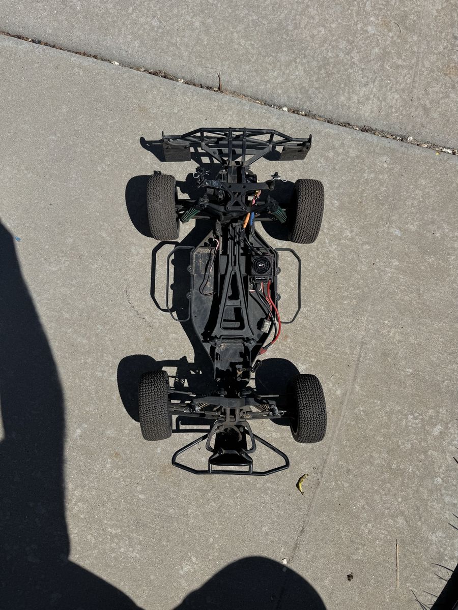 SC10 Team Associated 2sw SCT