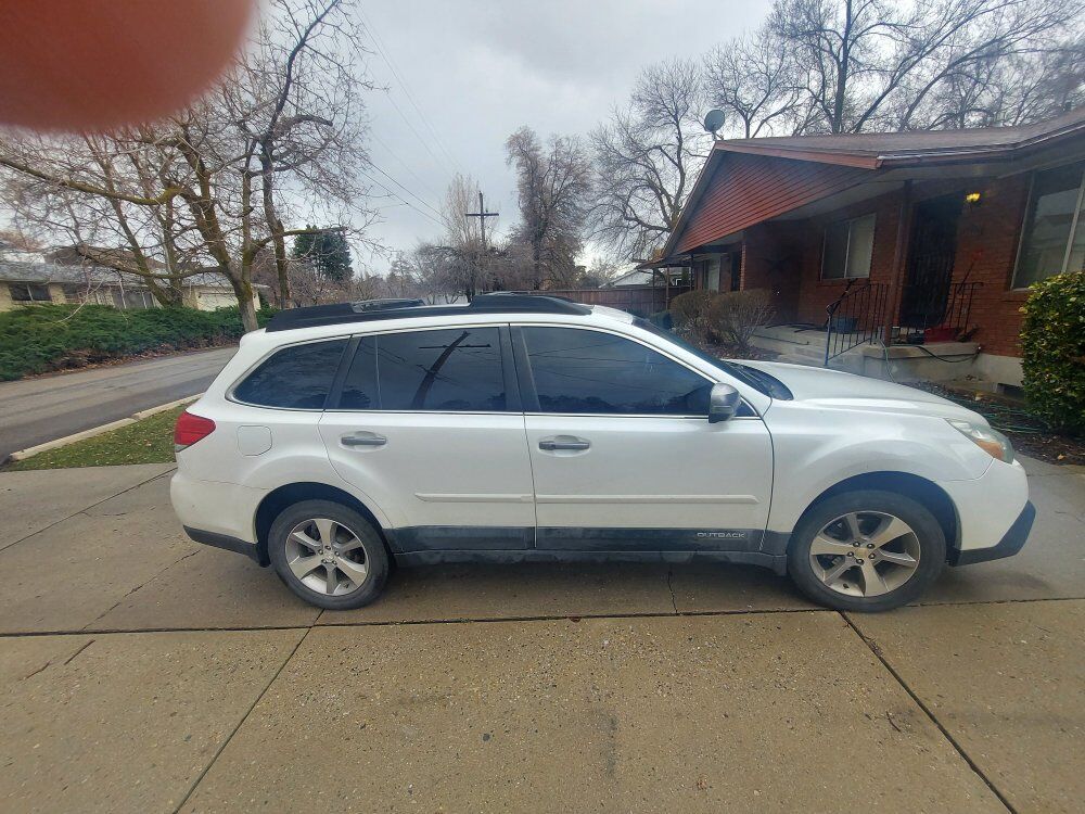 2013 Subaru Outback –$1,500 OBO - Needs Transmission
