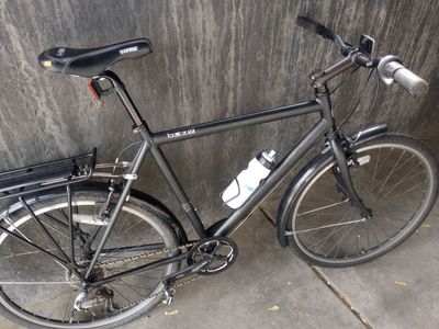 REI "Buzz" Commuter Bike