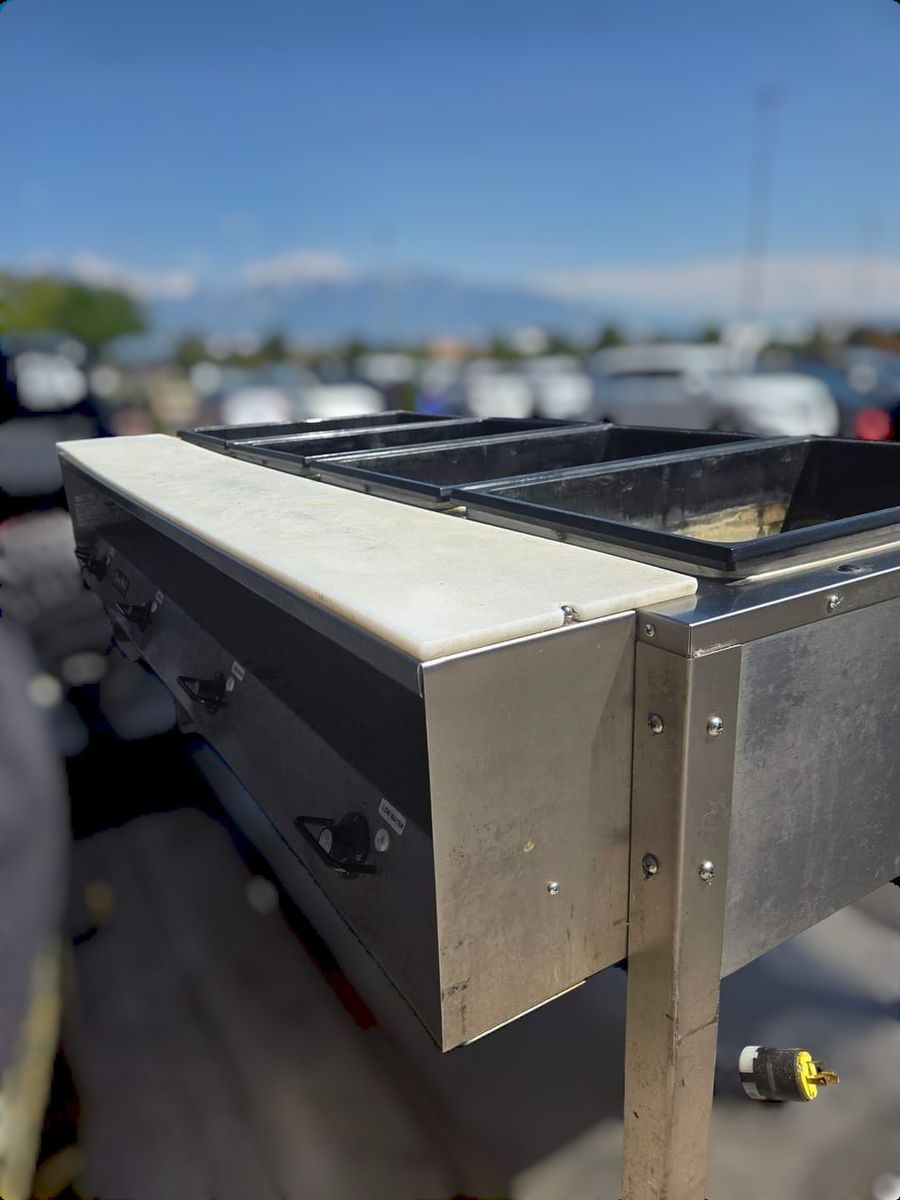 Vollrath Hot Food Serving Table