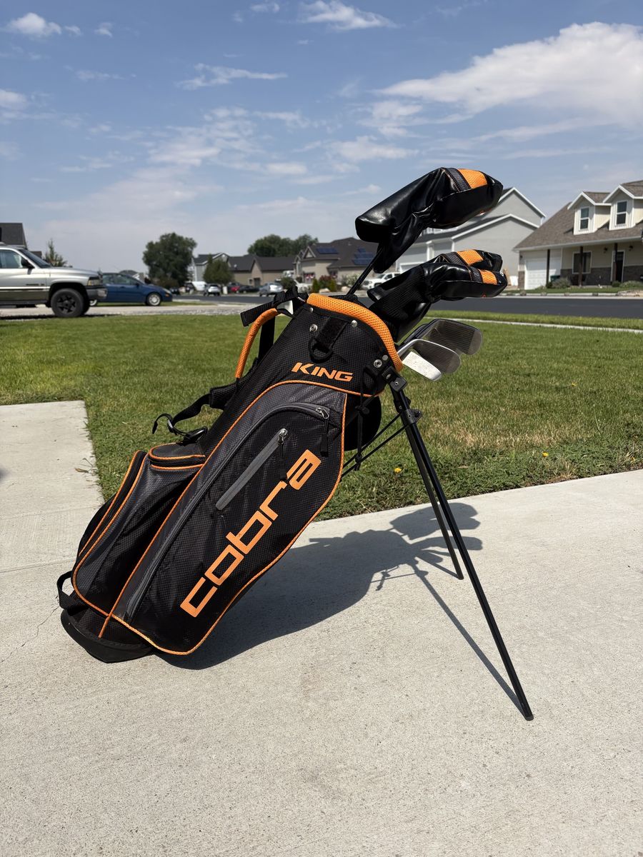 Cobra King Junior Golf Set with Stand Bag (Ages 9-12)