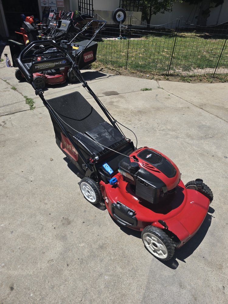Toro 22" Recycler w personal pace lawn mower