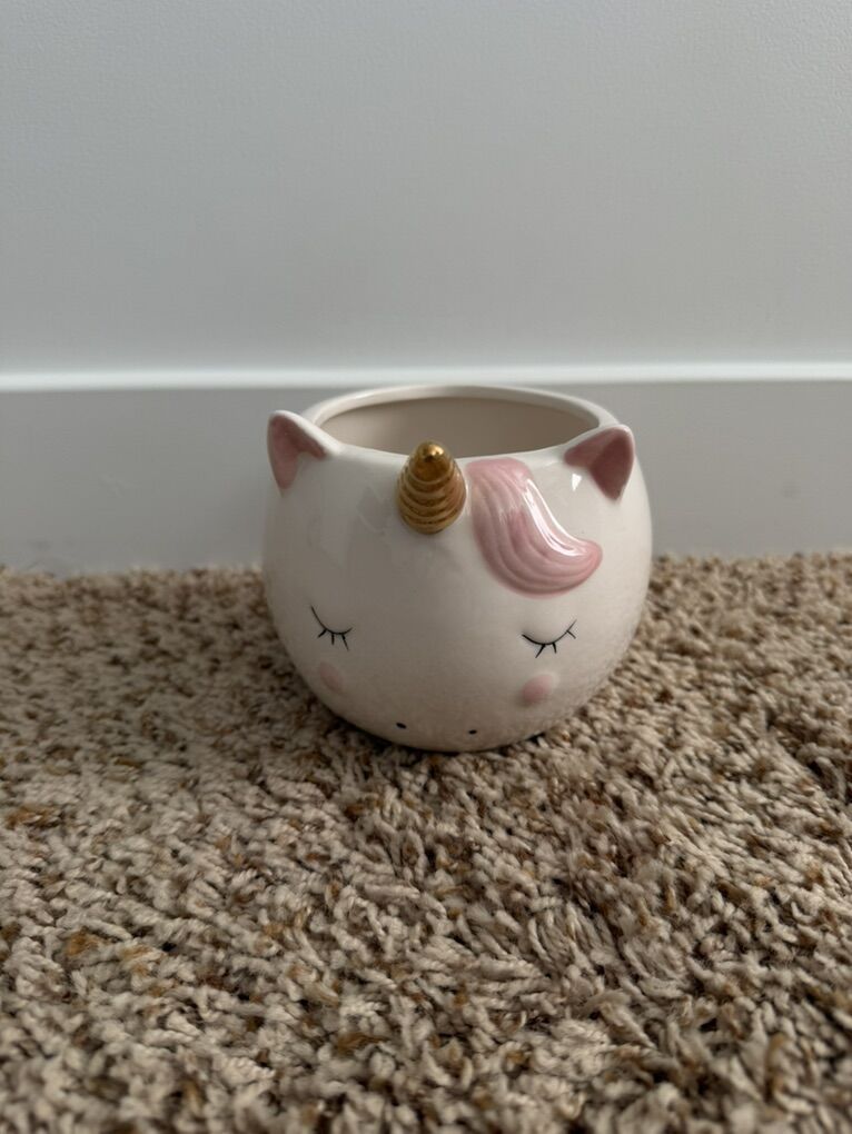 Unicorn Vase