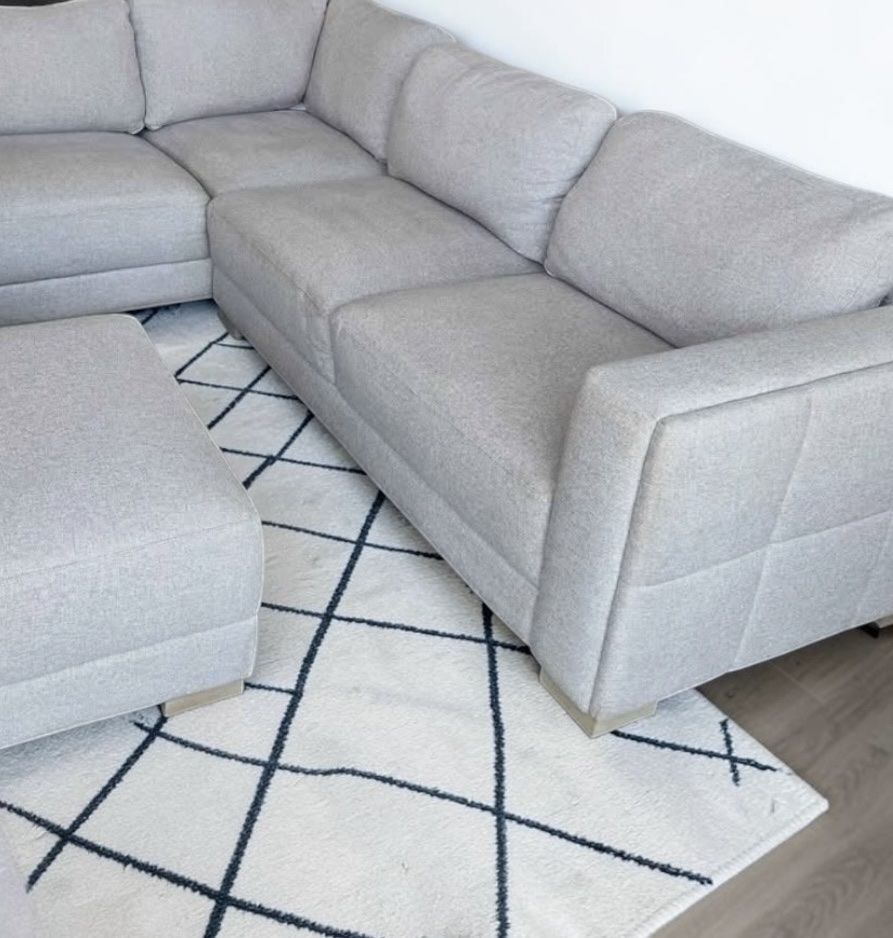 Costco Drayden Fabric Sectional with Ottoma