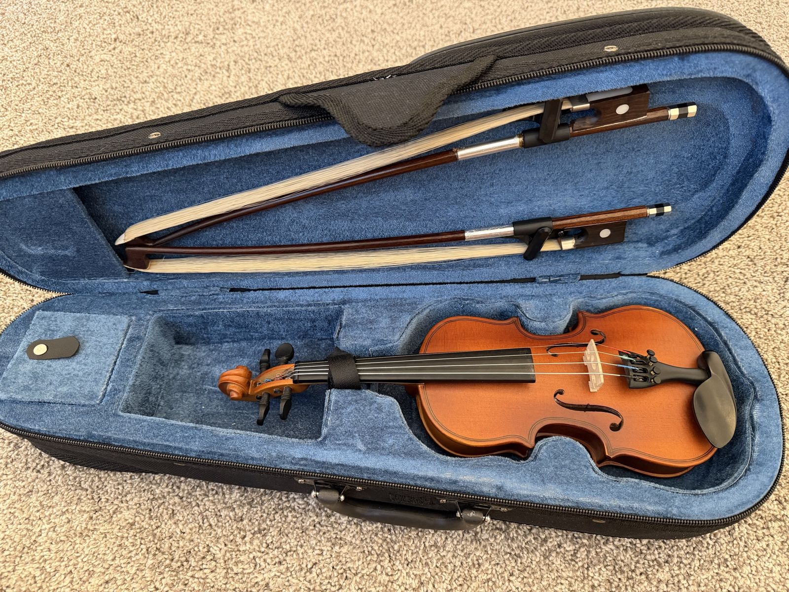 Mendini by Cecilio 1/16 Student Violin