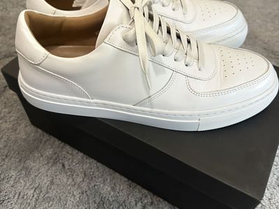 Size 9 White Sneakers -Thursday Boot