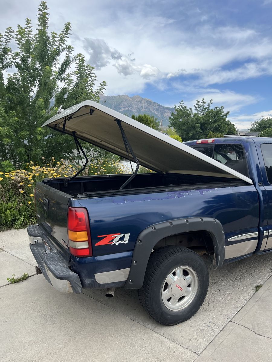 Hard Tonneau Cover - Used Truck Bed Cover