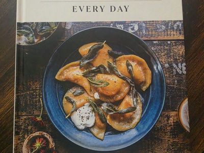 Half Baked Harvest Everyday Cookbook: 120+ Recipes for Delicious, Easy Meals