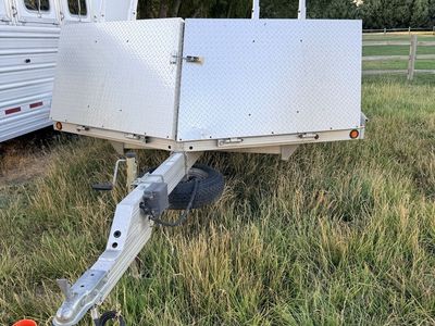 2008 Newmans 4-place aluminum snowmobile trailer