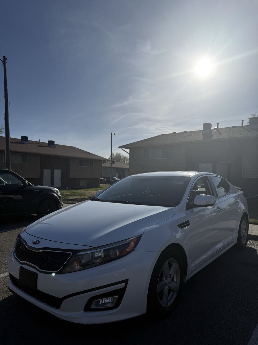 2015 Kia Optima Base