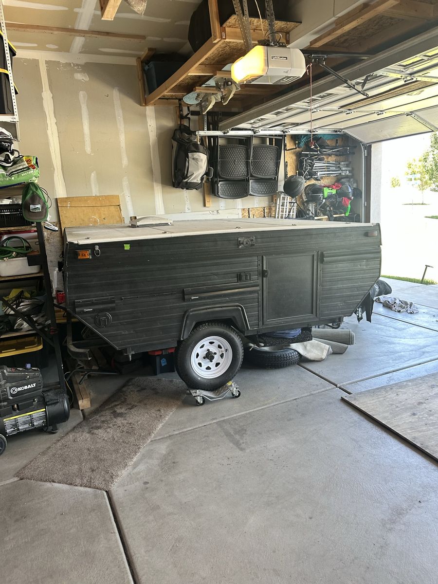 1995 Palomino Pop-Up Camper