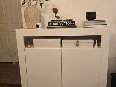 Sideboard